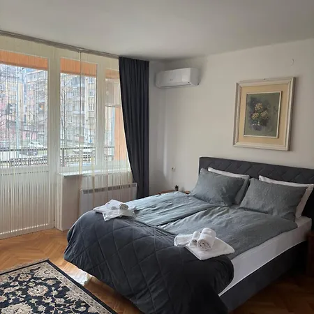 アパート Zotovic サラエヴォ